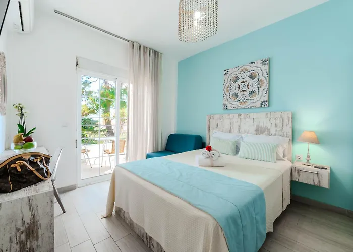 Aparthotel Blue Bay 2*