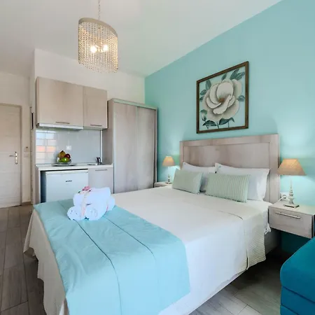 Blue Bay Скала Потамияс