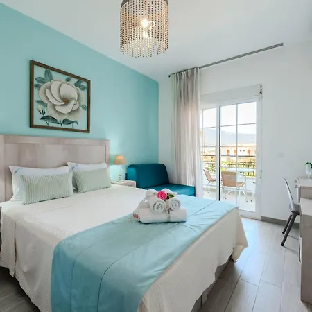 Blue Bay شقة فندقية 2*